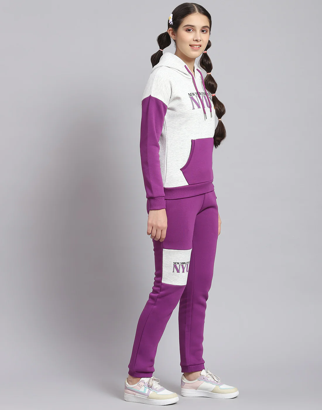 Girls Purple Printed Hooded Full Sleeve Tracksuit - Image 4