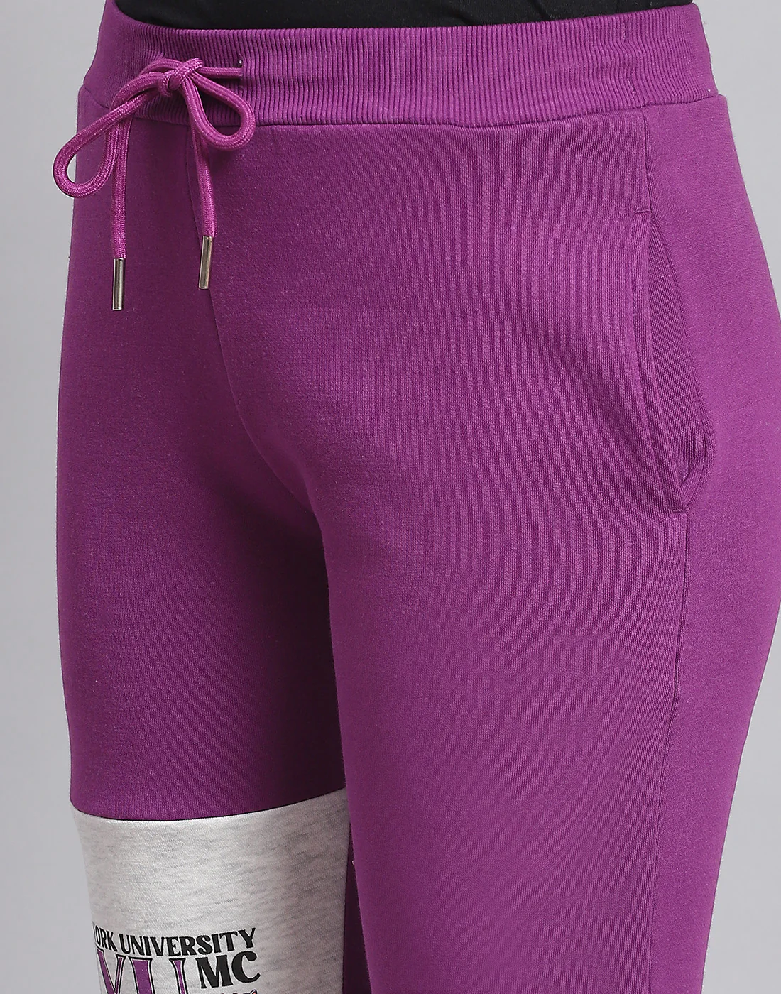 Girls Purple Printed Hooded Full Sleeve Tracksuit - Image 8