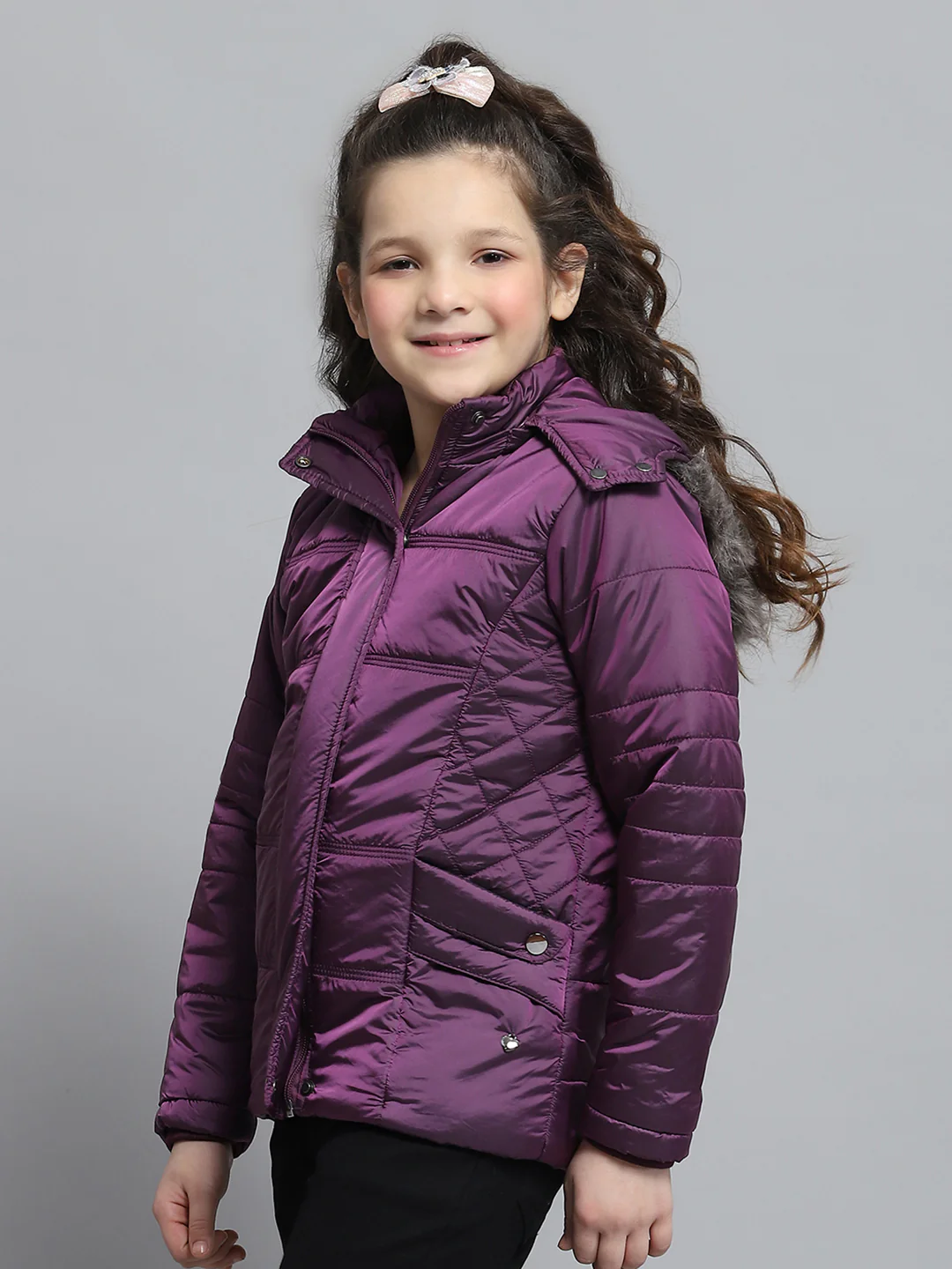 Girls Purple Solid Hooded Full Sleeve Jacket - Image 3