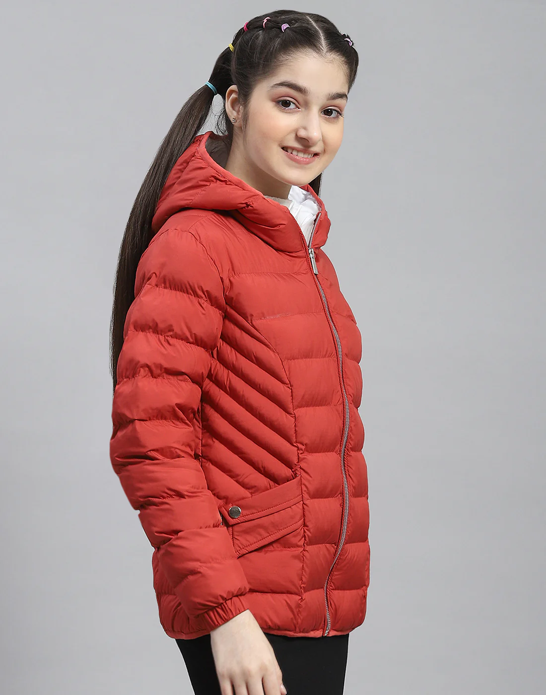 Girls Red Solid Hooded Full Sleeve Girls Jacket - Image 4
