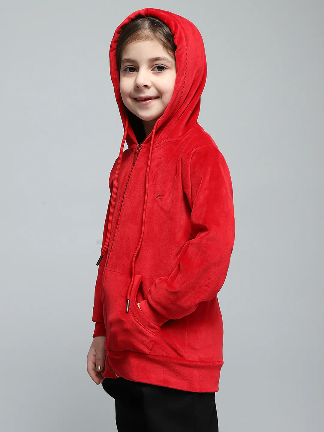 Girls Red Solid Hooded Full Sleeve Sweatshirt - Image 4