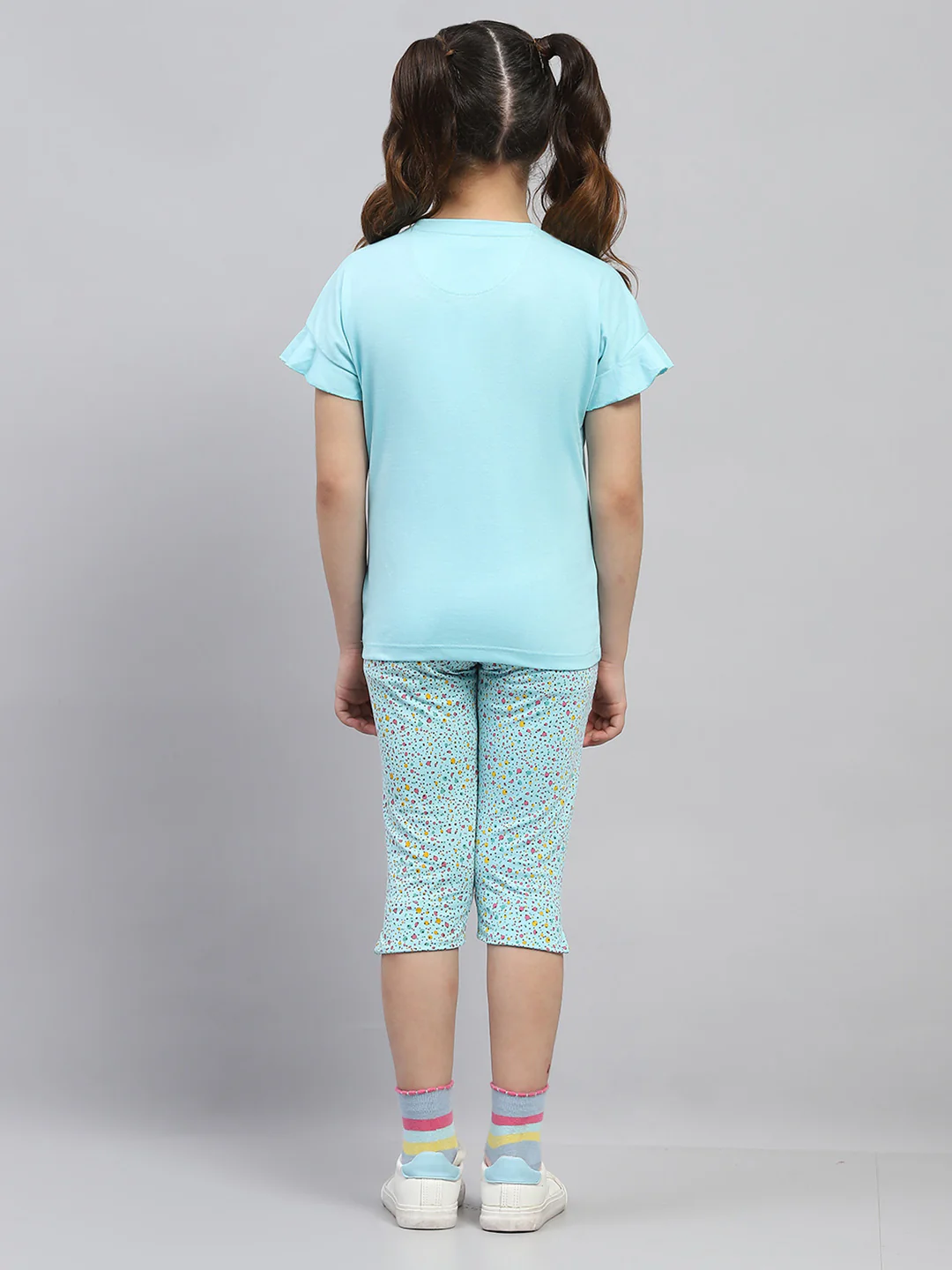 Girls Sky Blue Printed Round Neck Half Sleeve Capri Set - Image 5