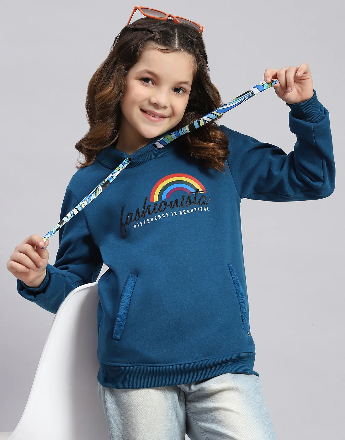 Girls Teal Blue Printed Round Neck Full Sleeve Sweatshirt - Image 3