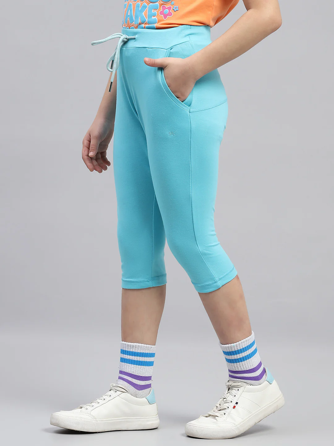 Girls Turquoise Blue Solid Regular Fit Capri - Image 3
