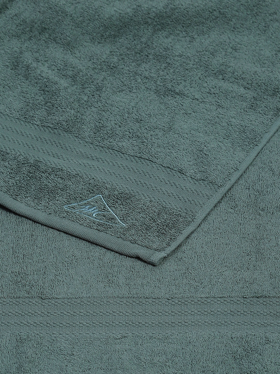 Green Cotton Solid 400 GSM Bath Towel (Jazz) - Image 4