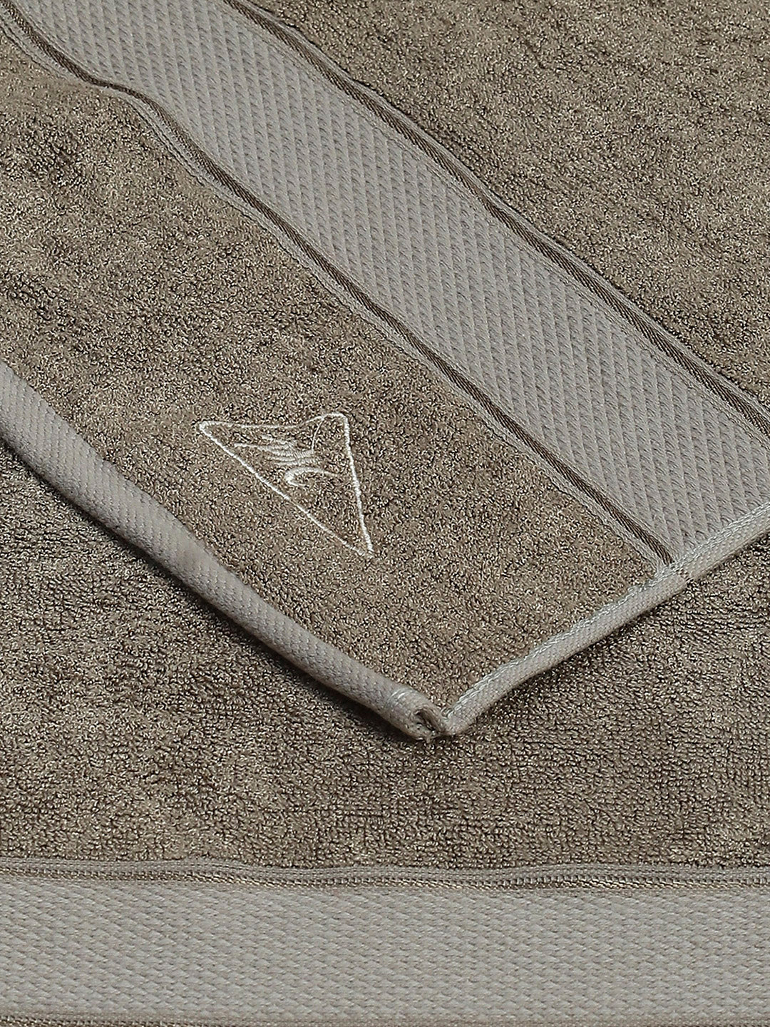 Grey Bamboo Solid 600 GSM Bath Towel (Bamboo) - Image 4