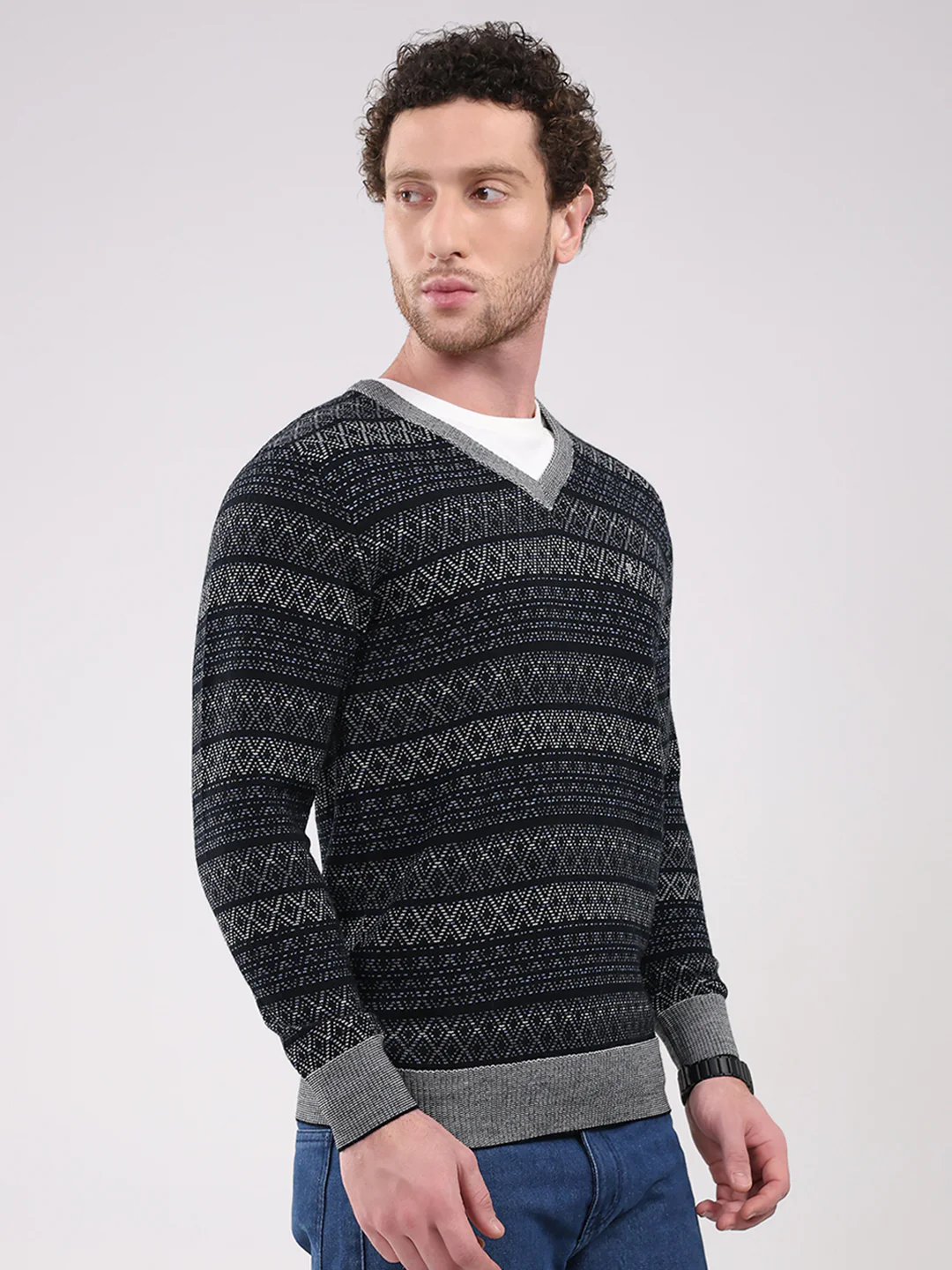 Luxuria Men Black Printed V Neck Full Sleeve Pullover - Image 4
