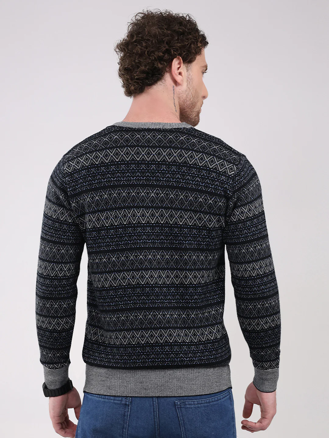 Luxuria Men Black Printed V Neck Full Sleeve Pullover - Image 5