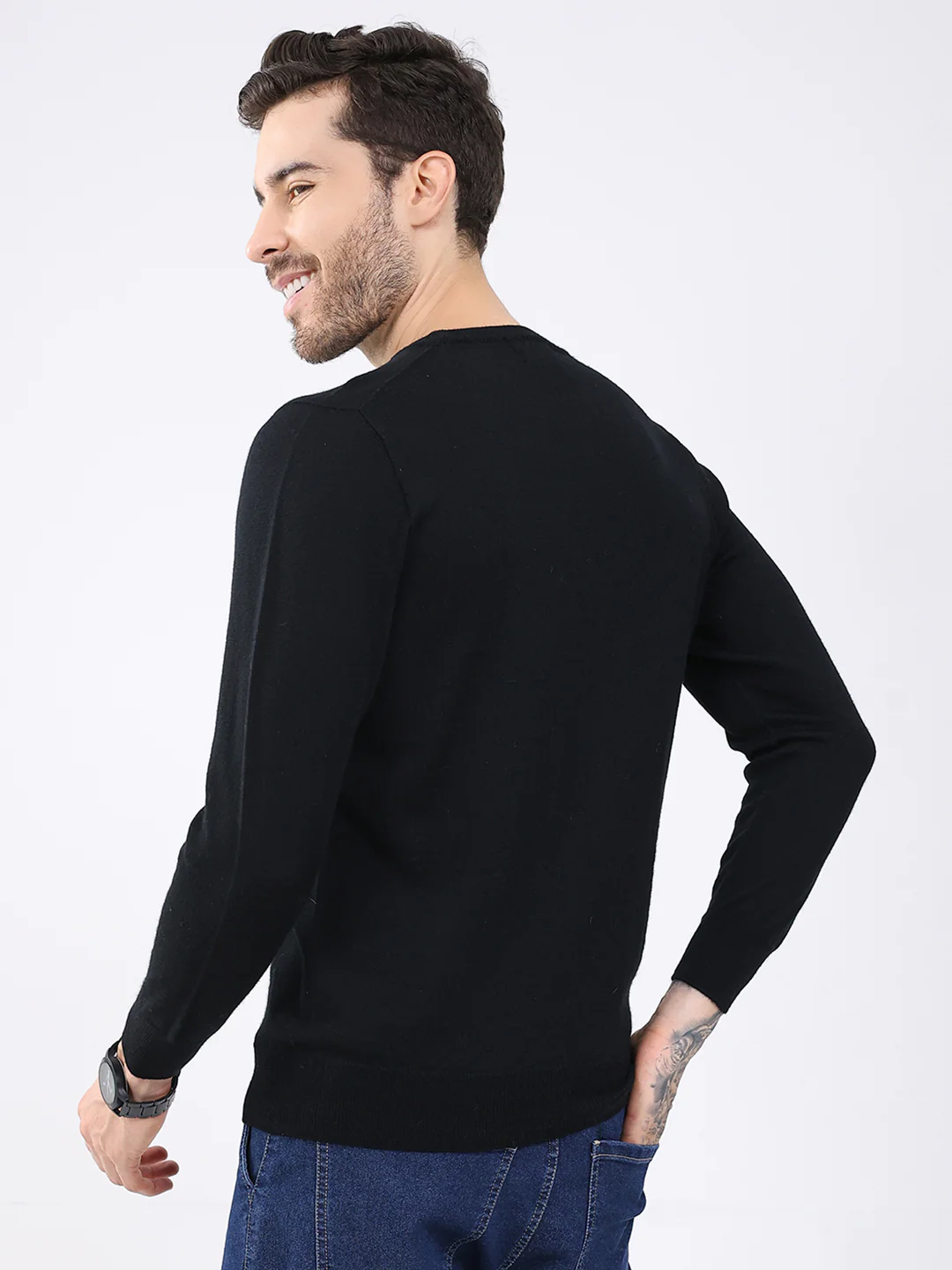 Luxuria Men Black Solid Round Neck Full Sleeve Pullover - Image 5