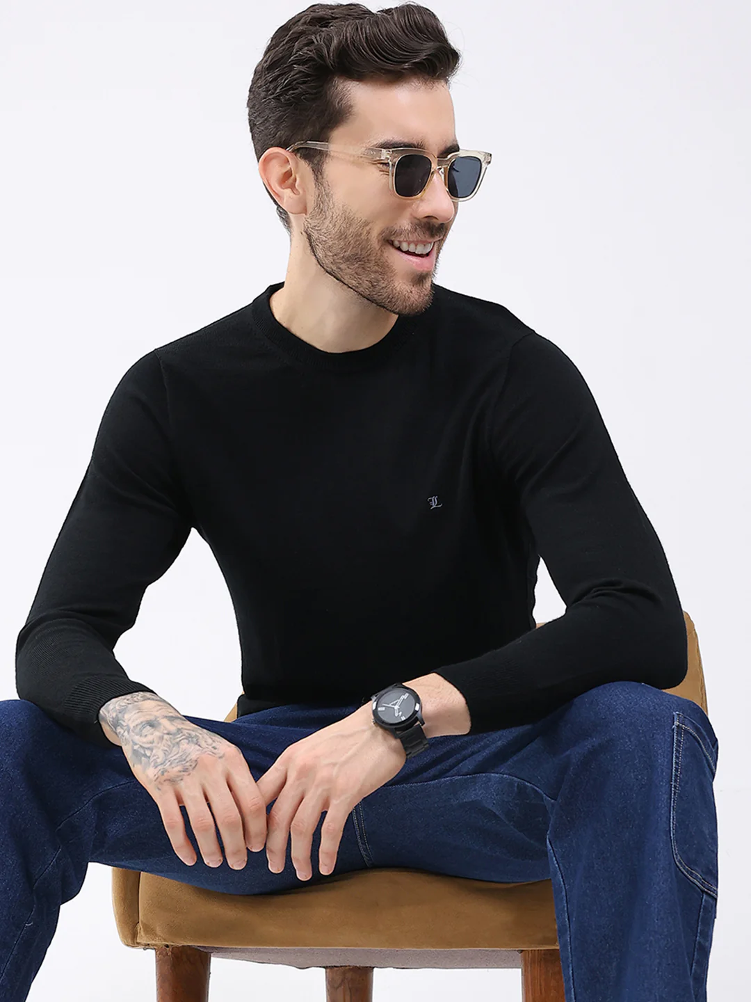Luxuria Men Black Solid Round Neck Full Sleeve Pullover - Image 6