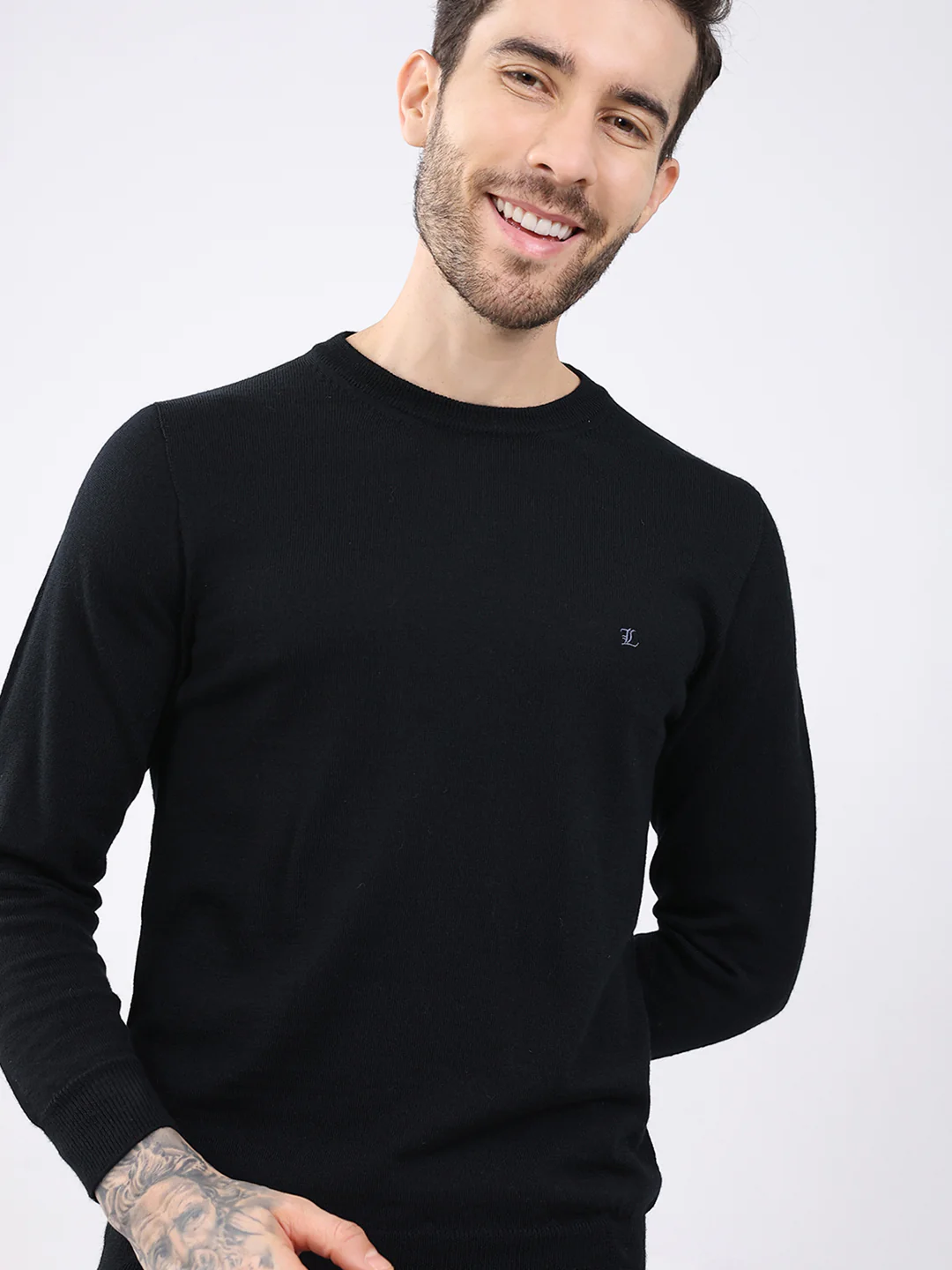 Luxuria Men Black Solid Round Neck Full Sleeve Pullover - Image 7