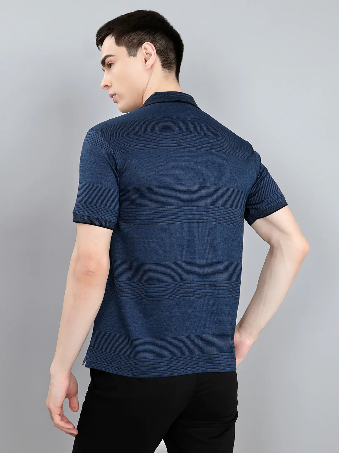 Luxuria Men Blue Printed Collar Half Sleeve T-Shirt - Image 4