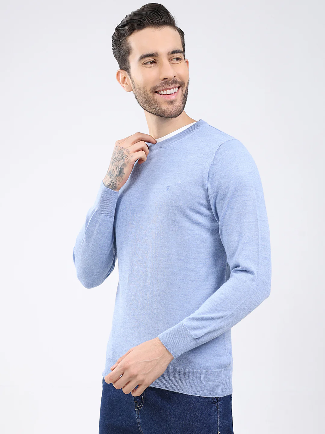 Luxuria Men Blue Solid Round Neck Full Sleeve Pullover - Image 3