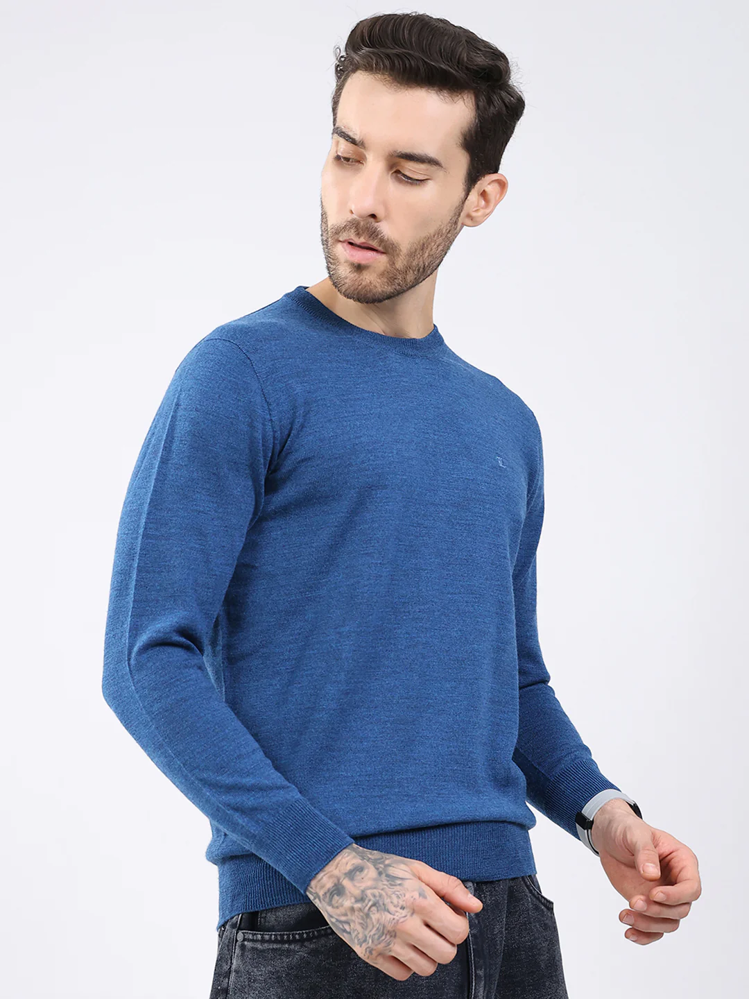 Luxuria Men Blue Solid Round Neck Full Sleeve Pullover - Image 4
