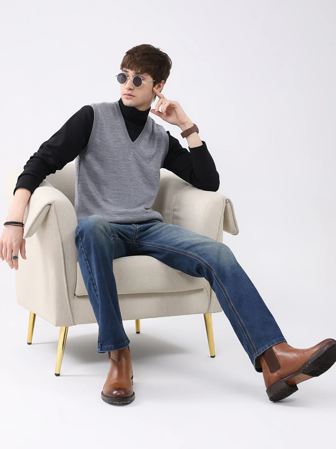 Luxuria Men Grey Solid V Neck Sleeveless Sweater - Image 2