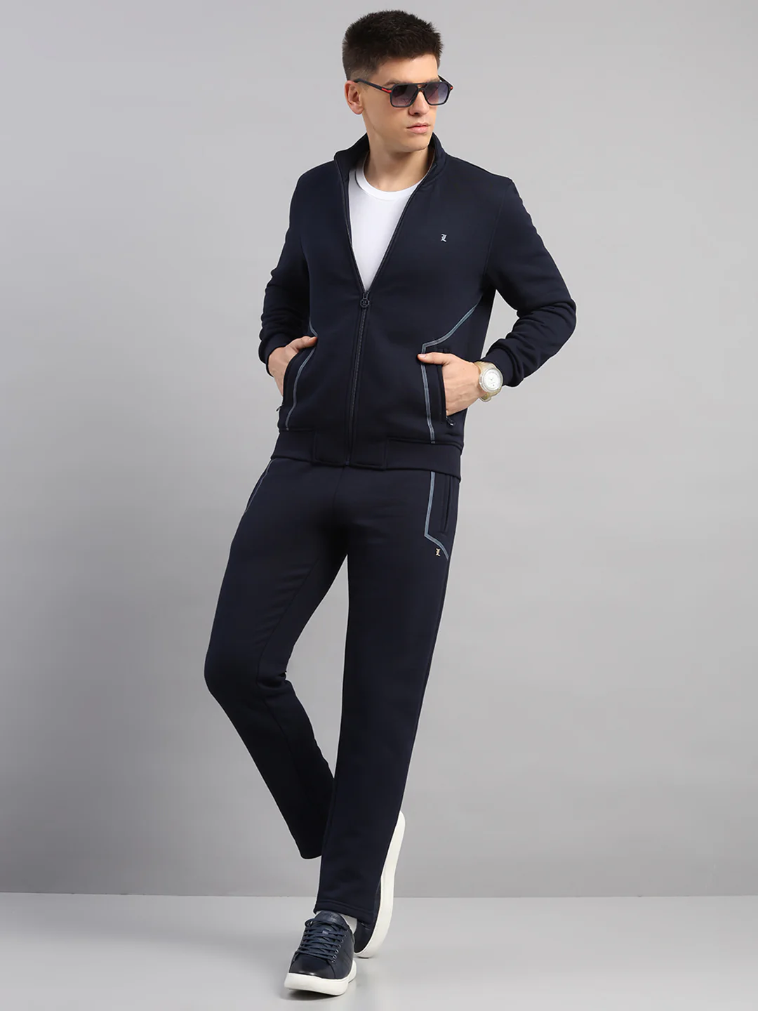 Luxuria Men Navy Blue Solid Collar Full Sleeve Winter Tracksuit - Image 2