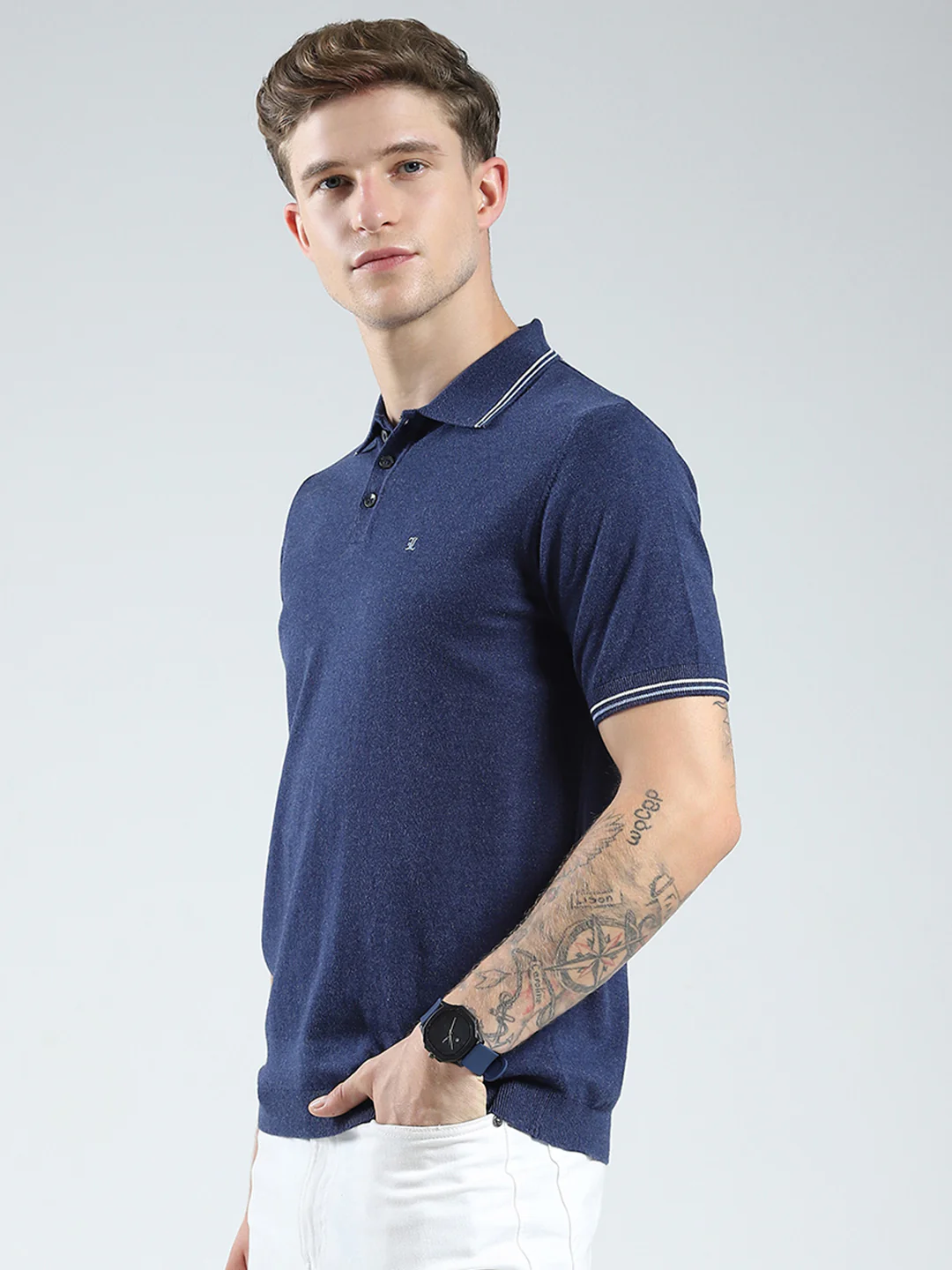 Luxuria Men Navy Blue Solid Collar Half Sleeve T-Shirt - Image 3