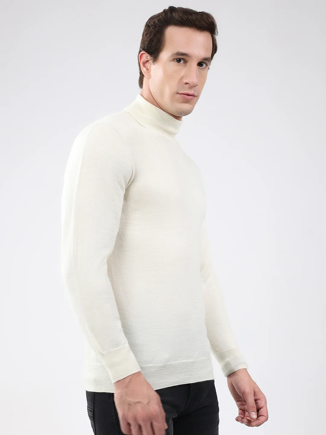 Luxuria Men Off White Solid High Neck Full Sleeve Pullover - Image 4