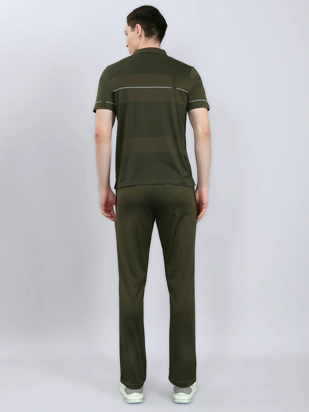 Luxuria Men Olive Solid Round Neck Half Sleeve Lower Set - Image 6
