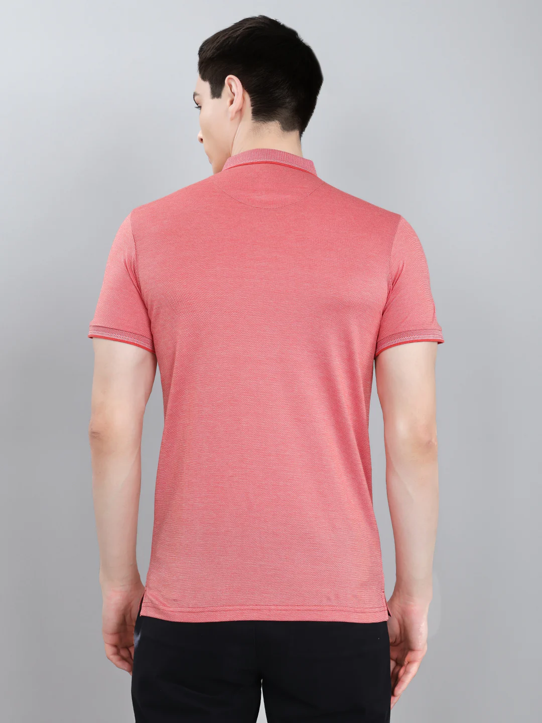 Luxuria Men Pink Solid Collar Half Sleeve T-Shirt - Image 5
