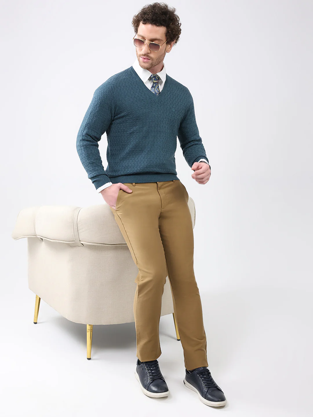 Luxuria Men Teal Blue Self Design V Neck Full Sleeve Pullover - Image 2