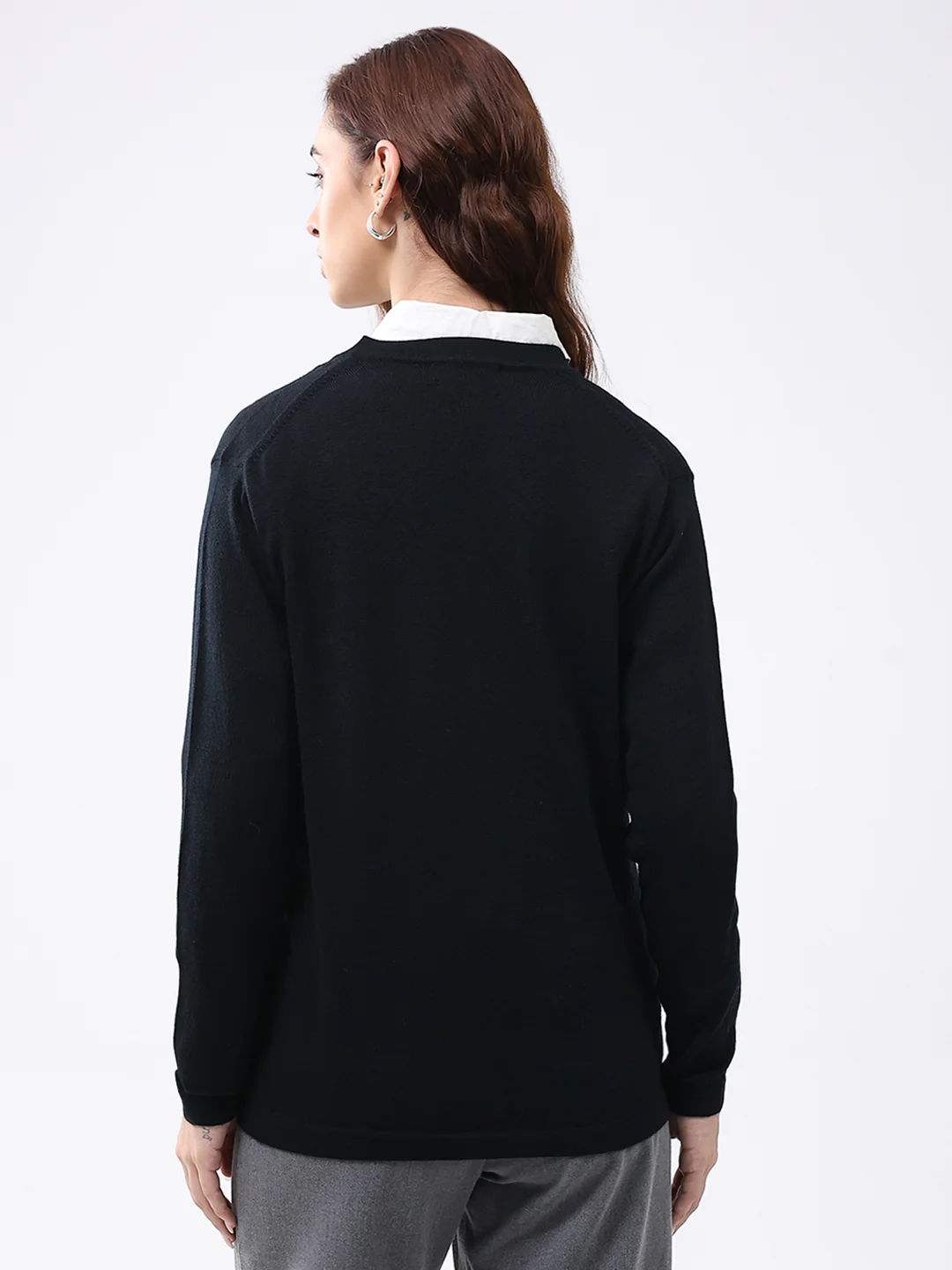 Luxuria Women Black Solid V Neck Full Sleeve Cardigan - Image 5