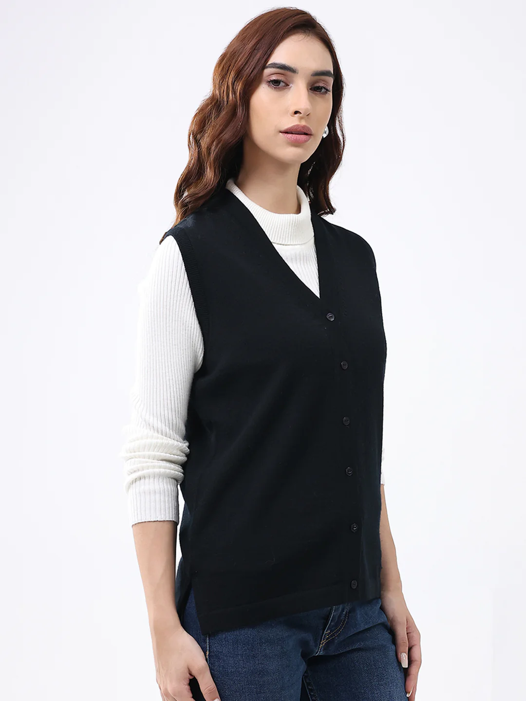 Luxuria Women Black Solid V Neck Sleeveless Cardigan - Image 4