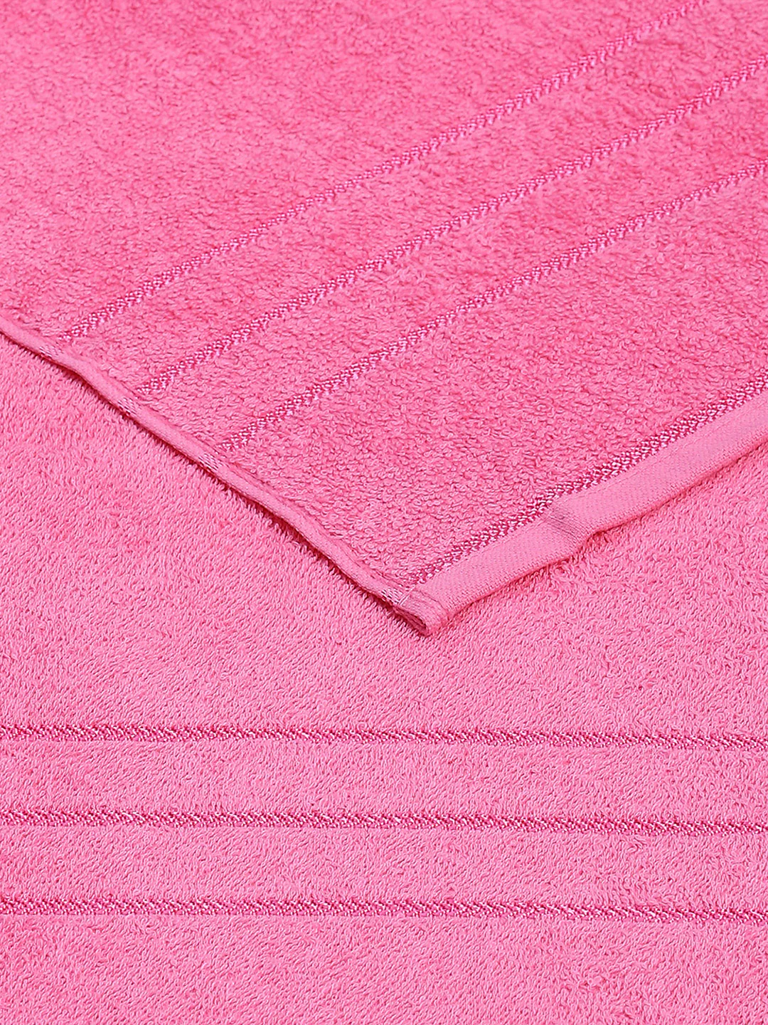 Magenta Cotton Solid 350 GSM Bath Towel (Soho) - Image 4