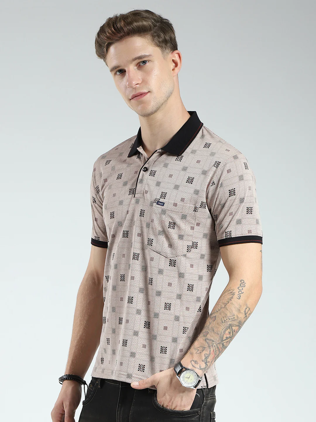 Men Beige Printed Collar Half Sleeve T-Shirt - Image 3