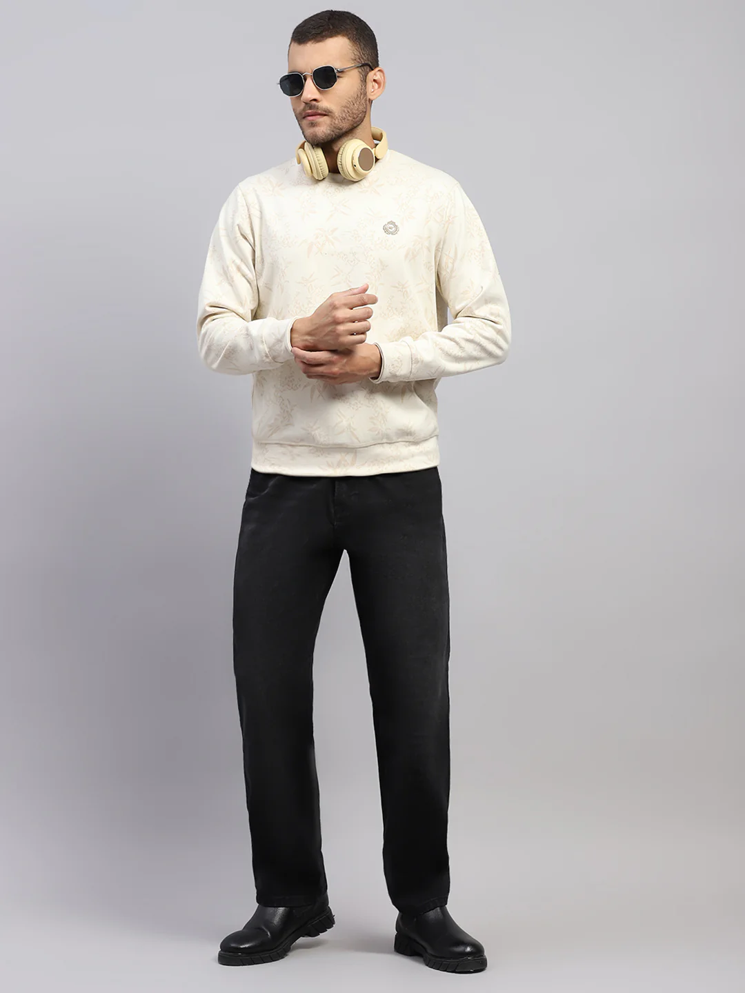 Men Beige Printed Round Neck Full Sleeve Reversible Sweatshirt - Image 2