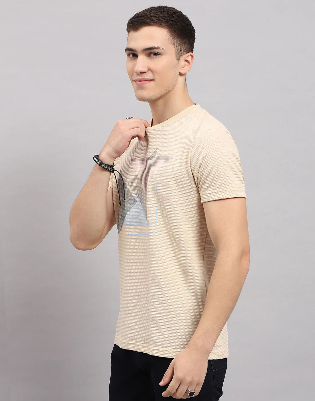 Men Beige Printed Round Neck Half Sleeve T-Shirt - Image 3