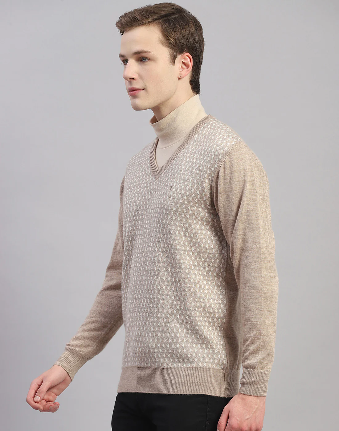 Men Beige Self Design V Neck Full Sleeve Pullover - Image 3