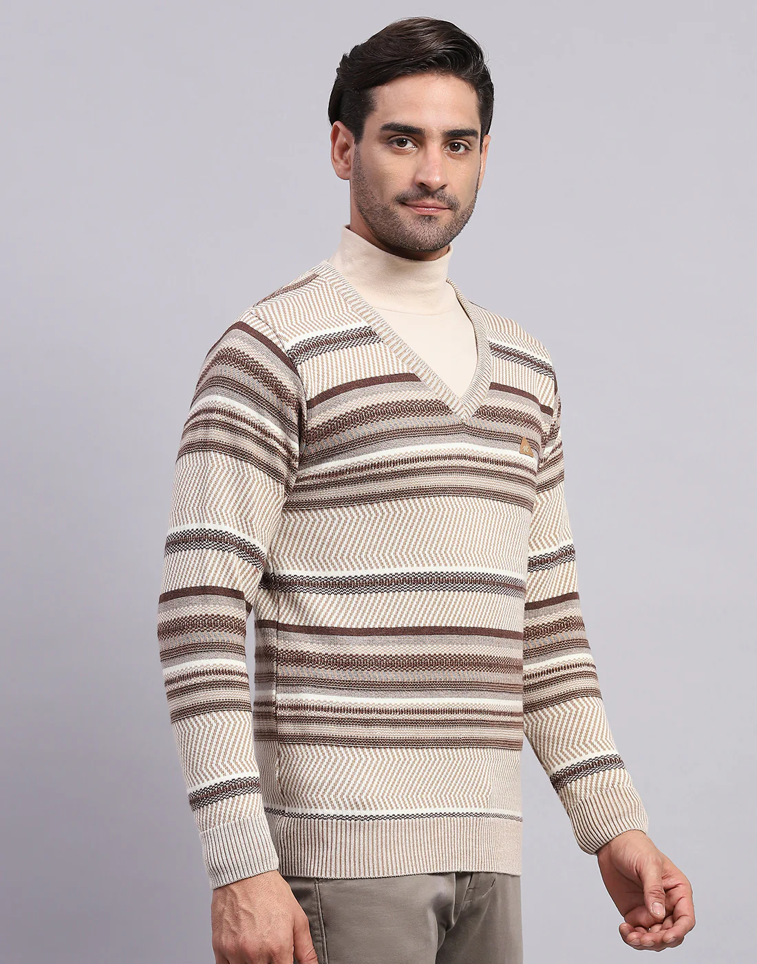 Men Beige Self Design V Neck Full Sleeve Pullover - Image 4