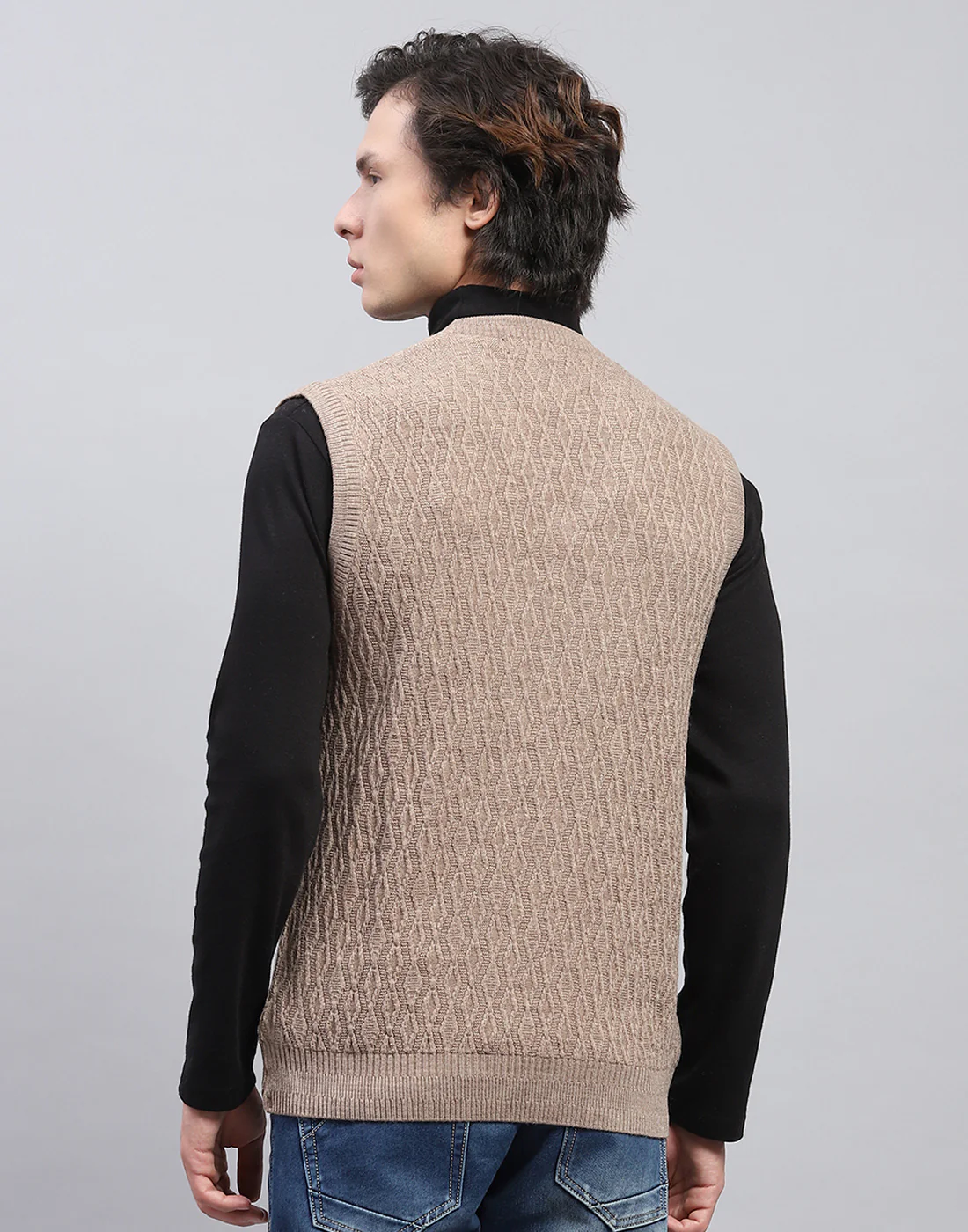 Men Beige Self Design V Neck Sleeveless Sweater - Image 5