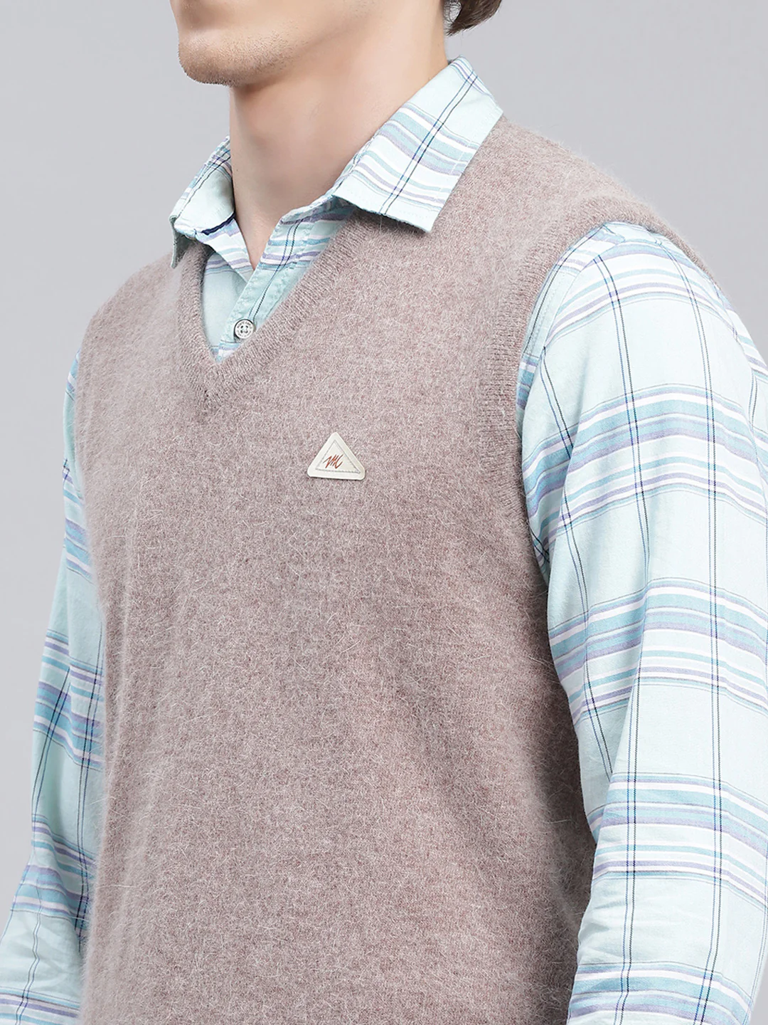 Men Beige Solid Angoora Sweater - Image 6