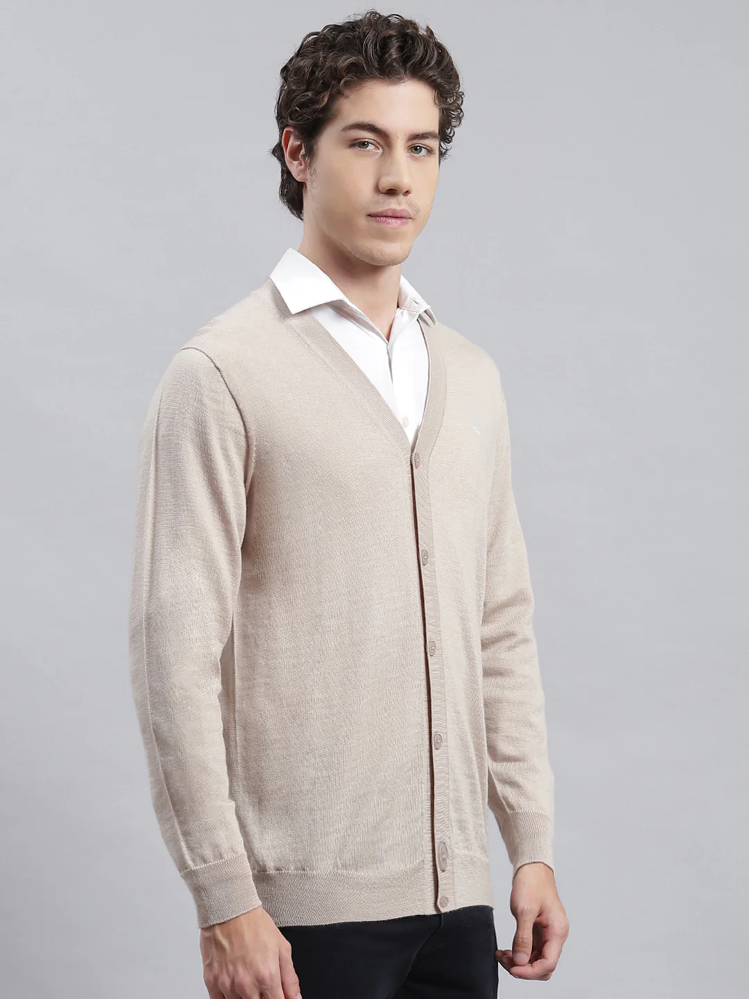 Men Beige Solid Cardigan - Image 5