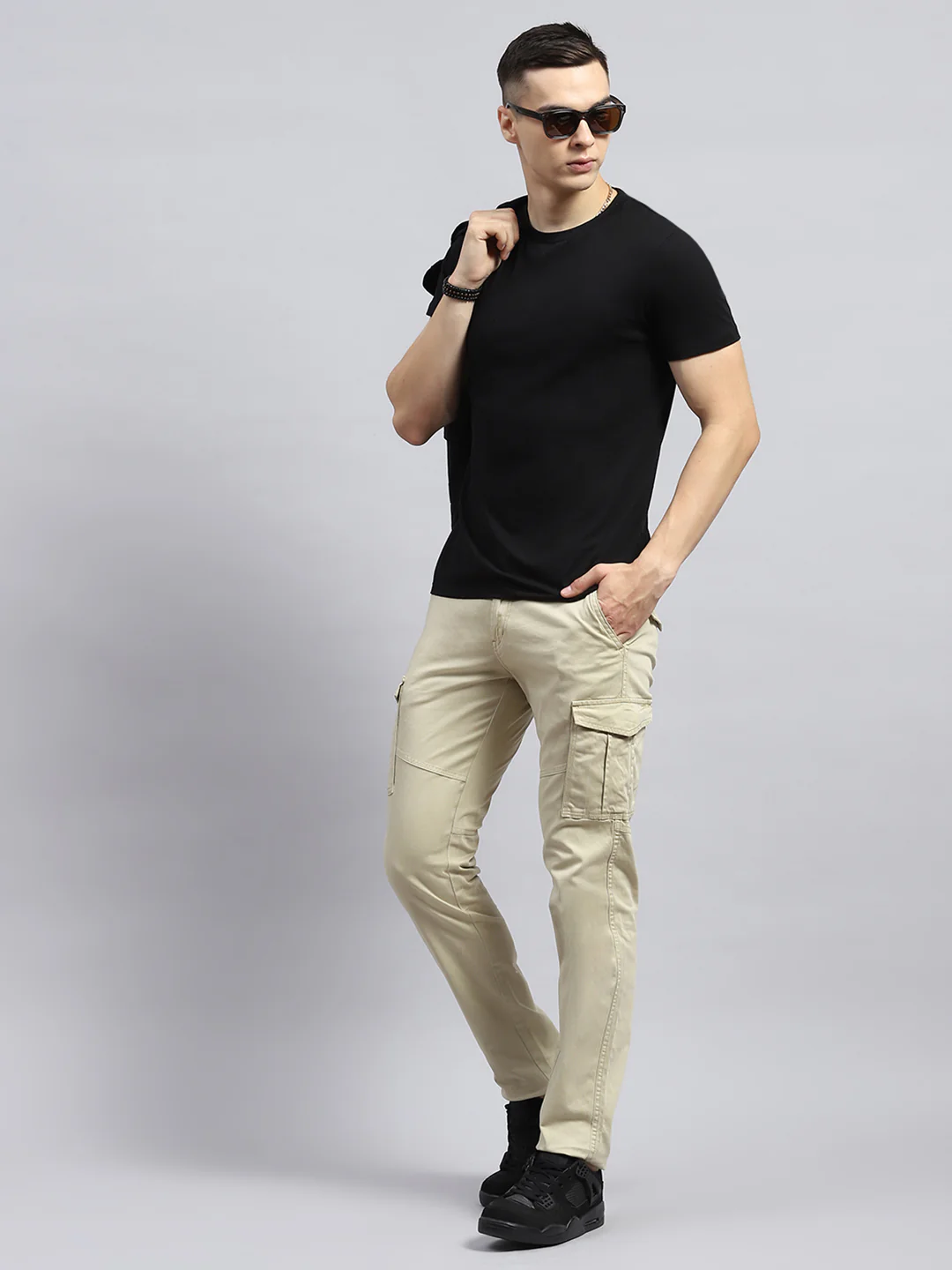 Men Beige Solid Cargo - Image 2