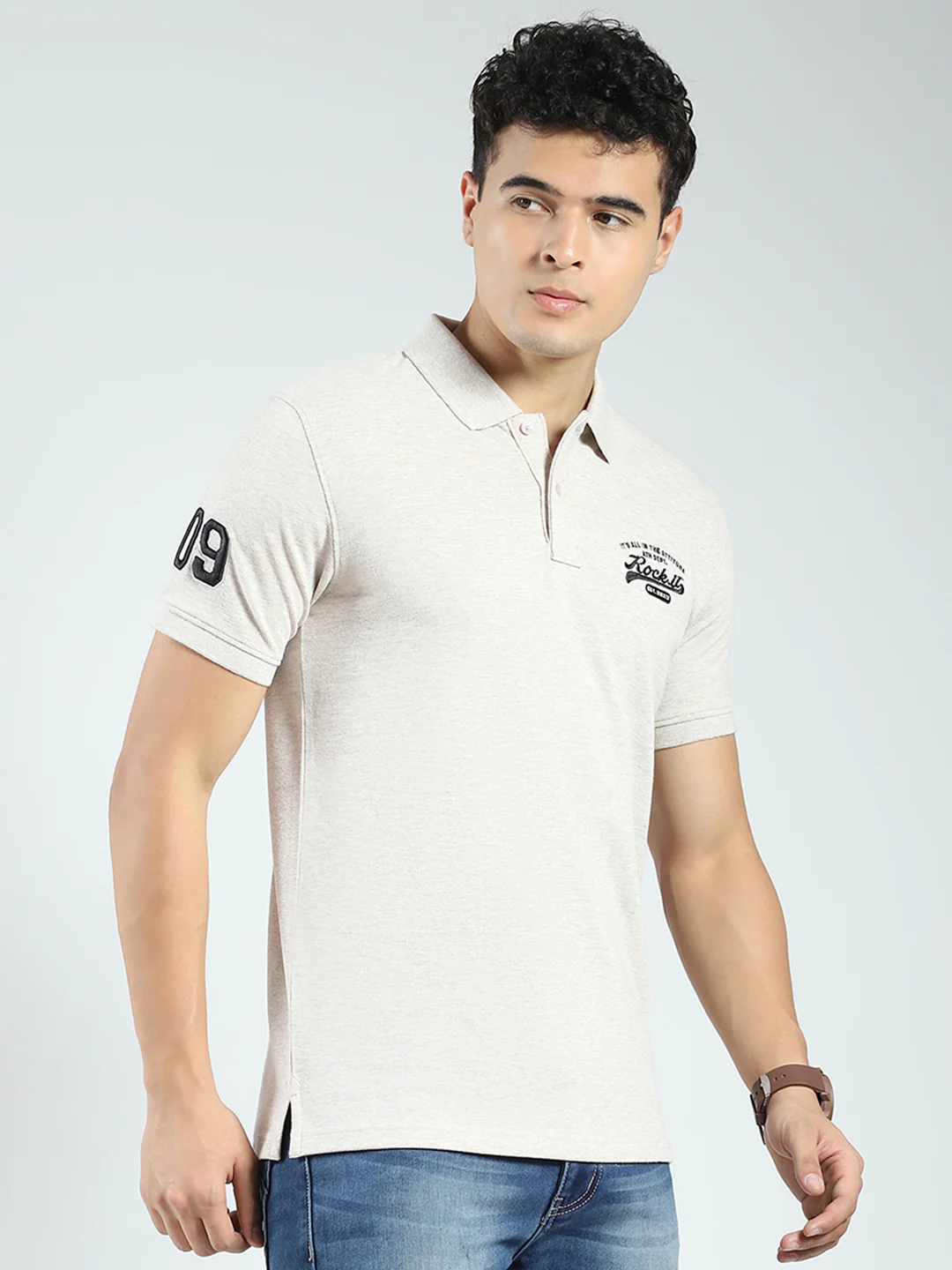 Rock.it Men Beige Solid Collar Half Sleeve T-Shirt - Image 4