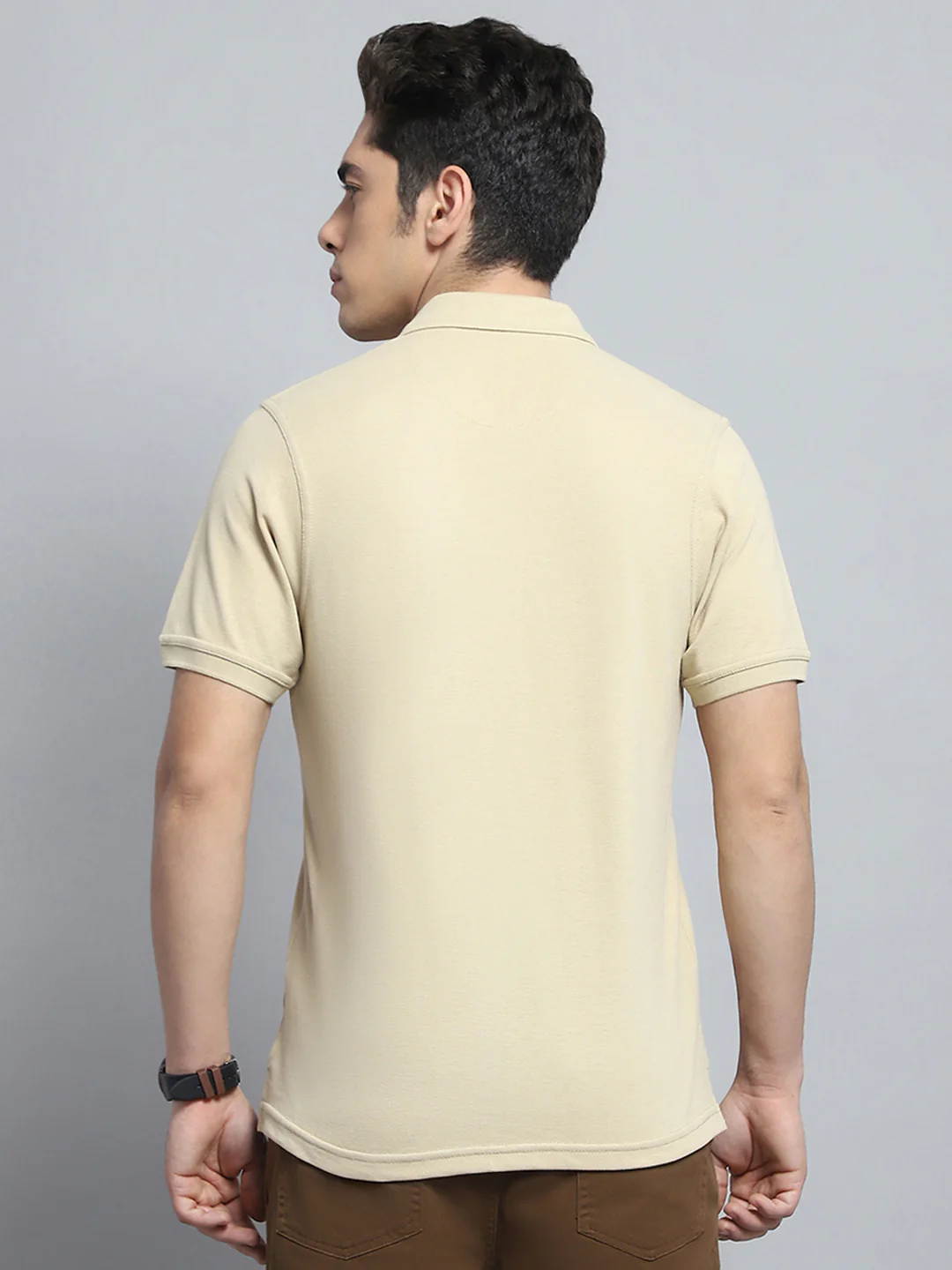 Men Beige Solid Collar Half Sleeve T-Shirt - Image 5