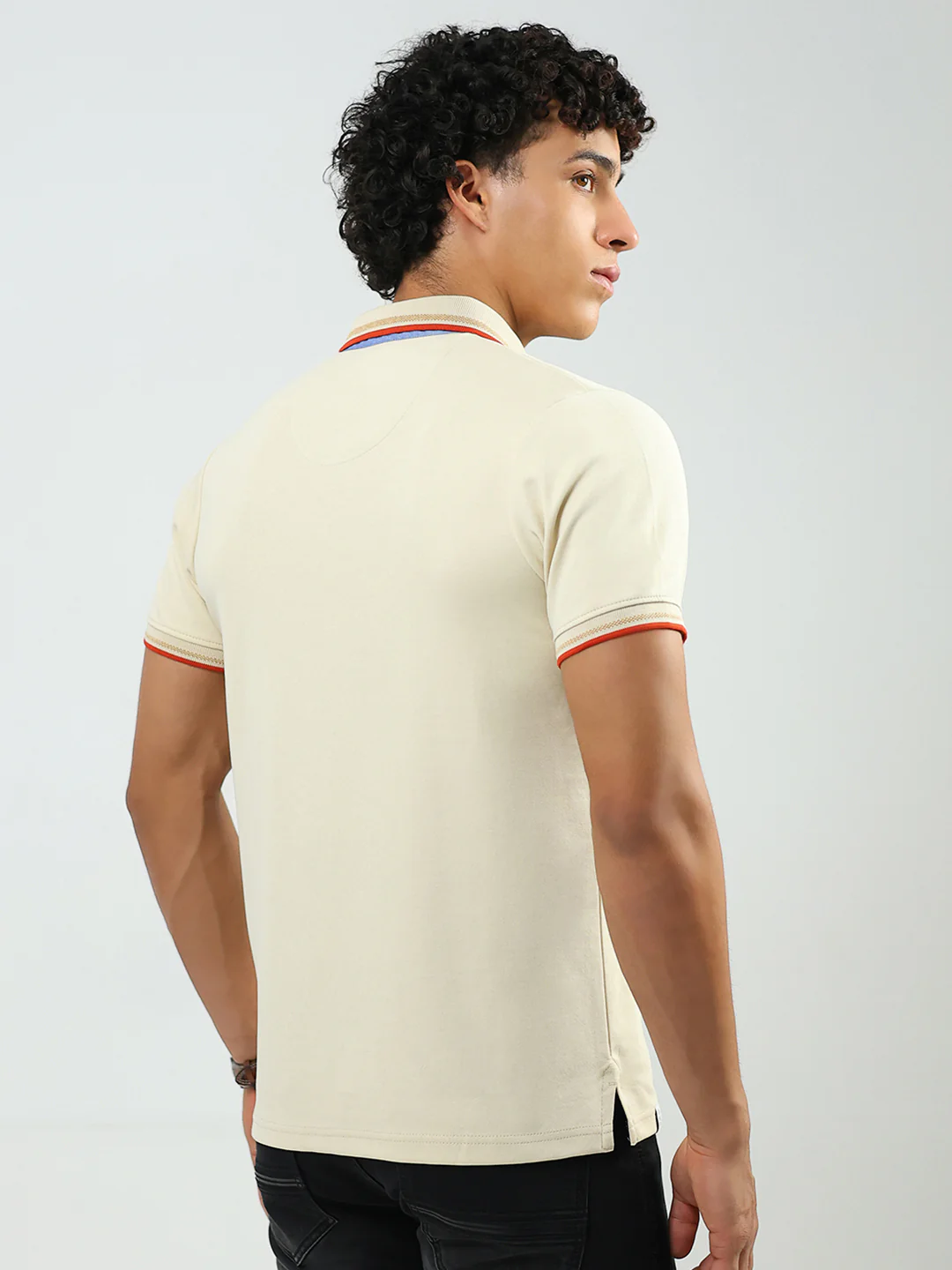Men Beige Solid Collar Half Sleeve T-Shirt - Image 5