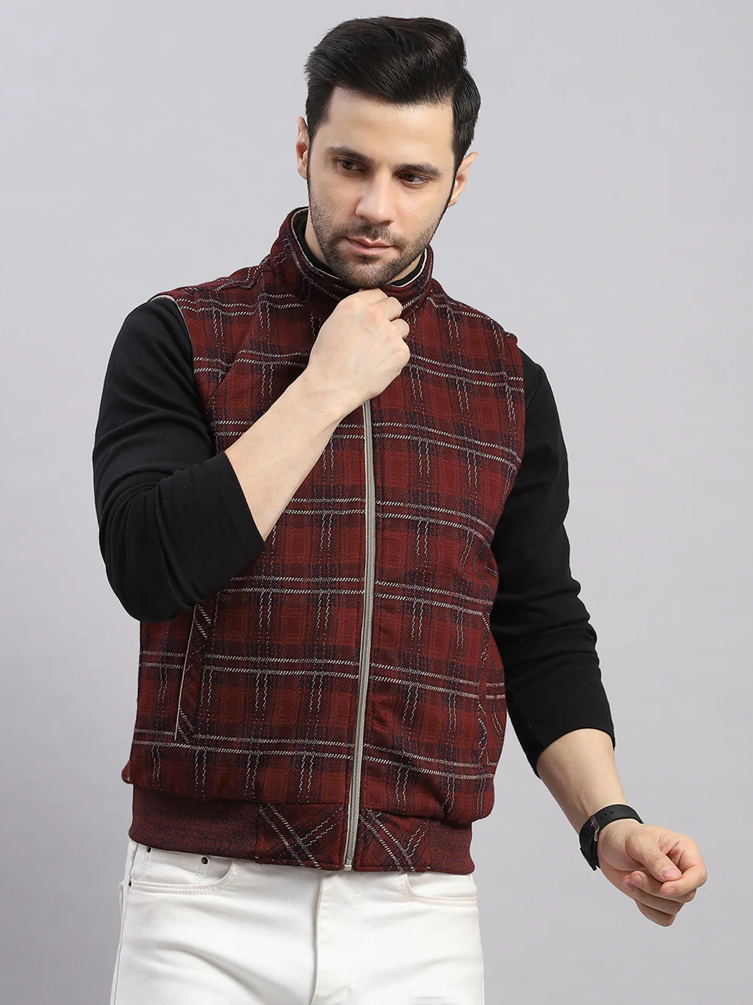 Men Beige Solid Collar Sleeveless Reversible Jacket - Image 7