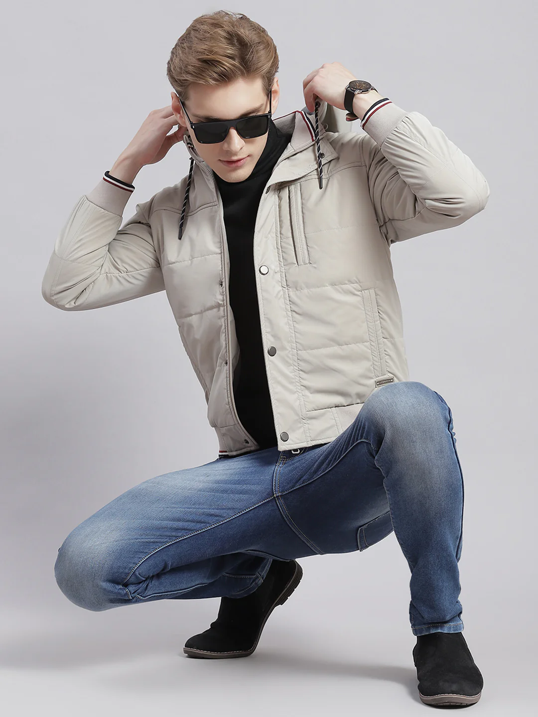Men Beige Solid Hooded Full Sleeve Jackets - Image 2