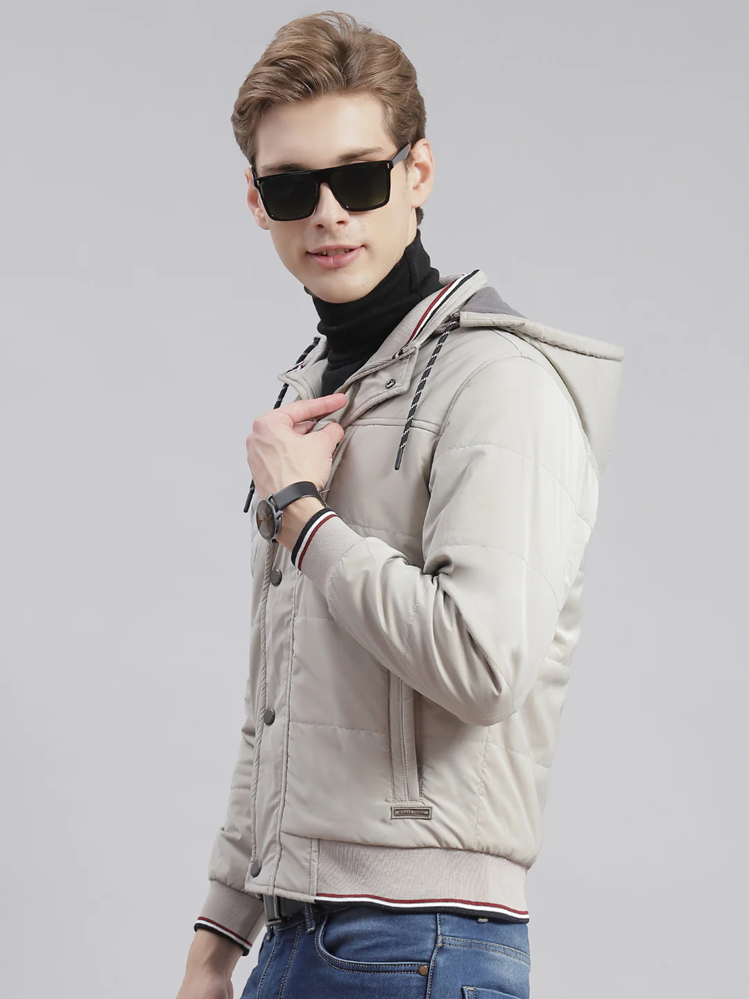 Men Beige Solid Hooded Full Sleeve Jackets - Image 4