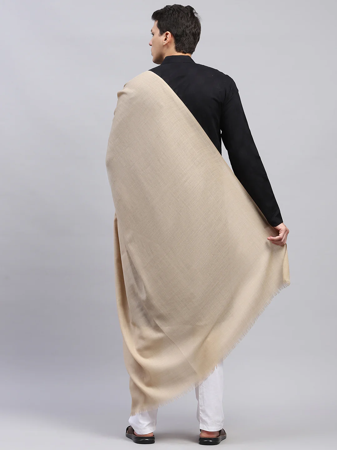 Men Beige Solid Lohi Shawl - Image 5