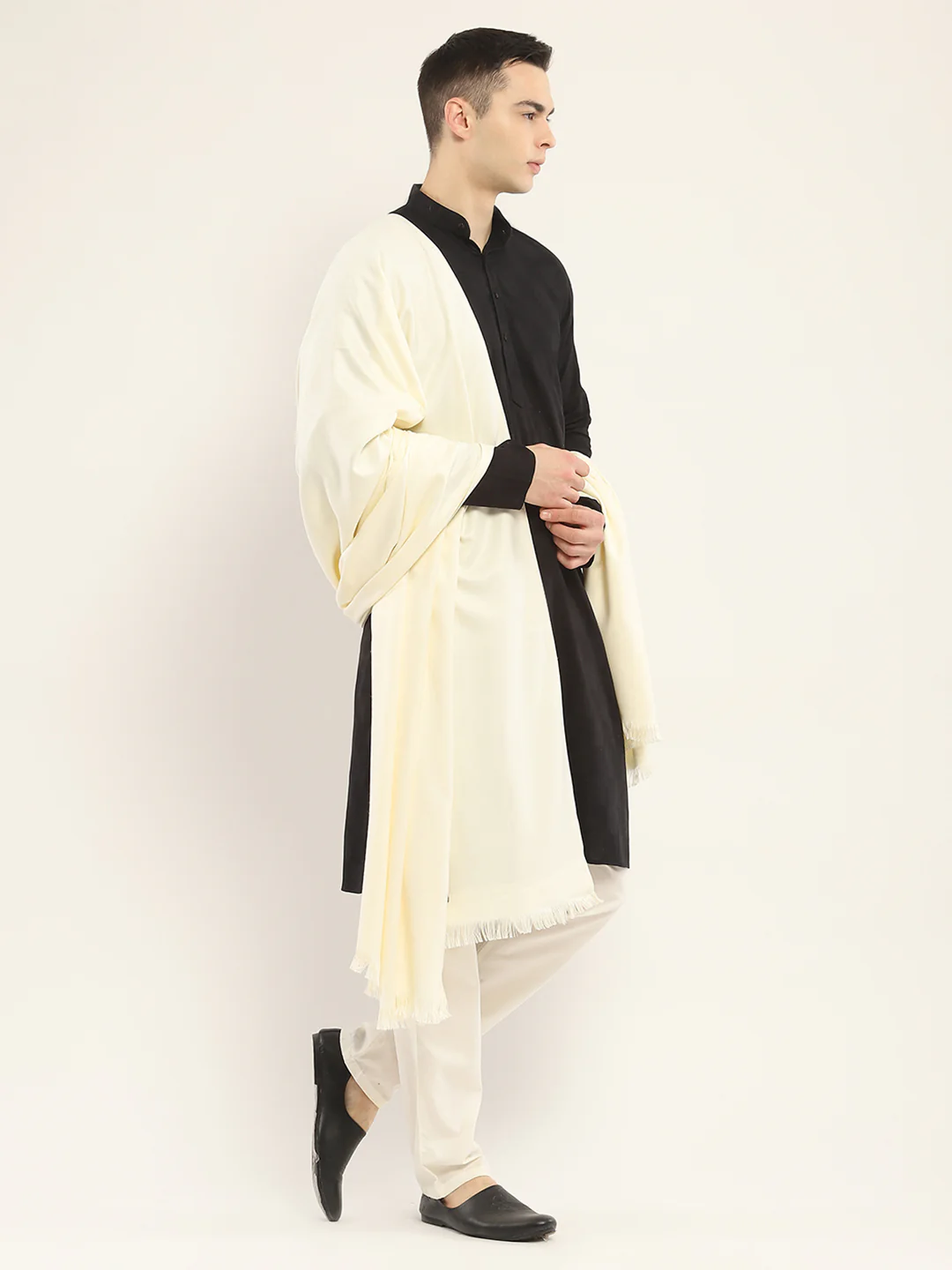 Men Beige Solid Lohi Shawl - Image 4
