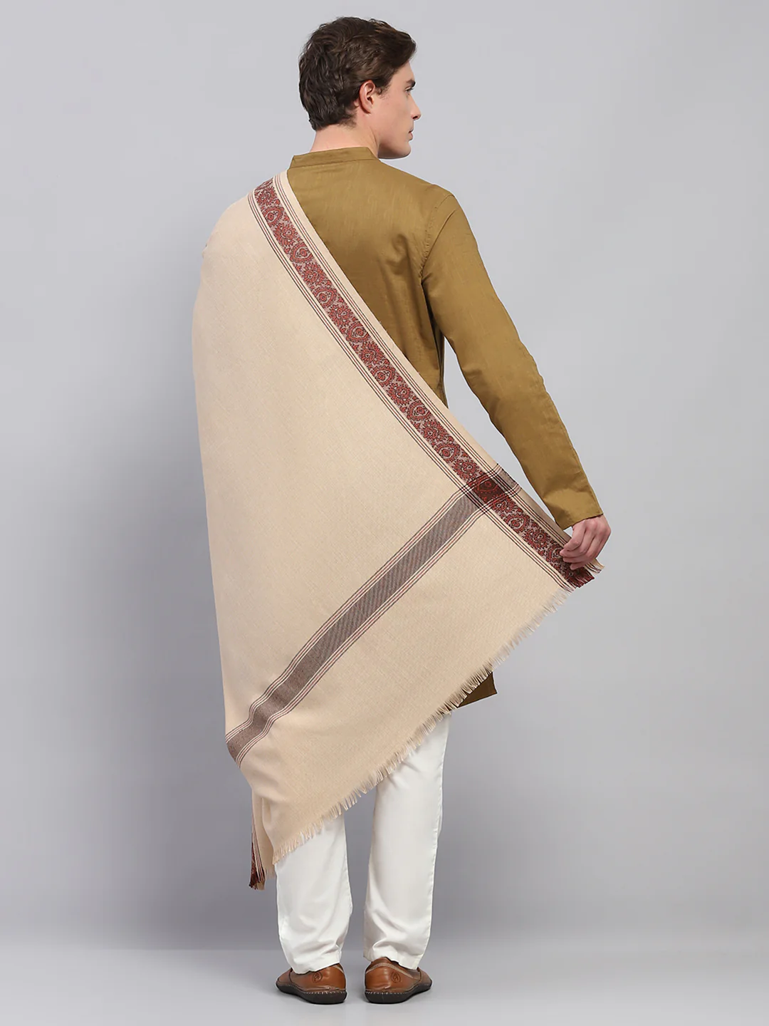 Men Beige Solid Lohi Shawl - Image 5