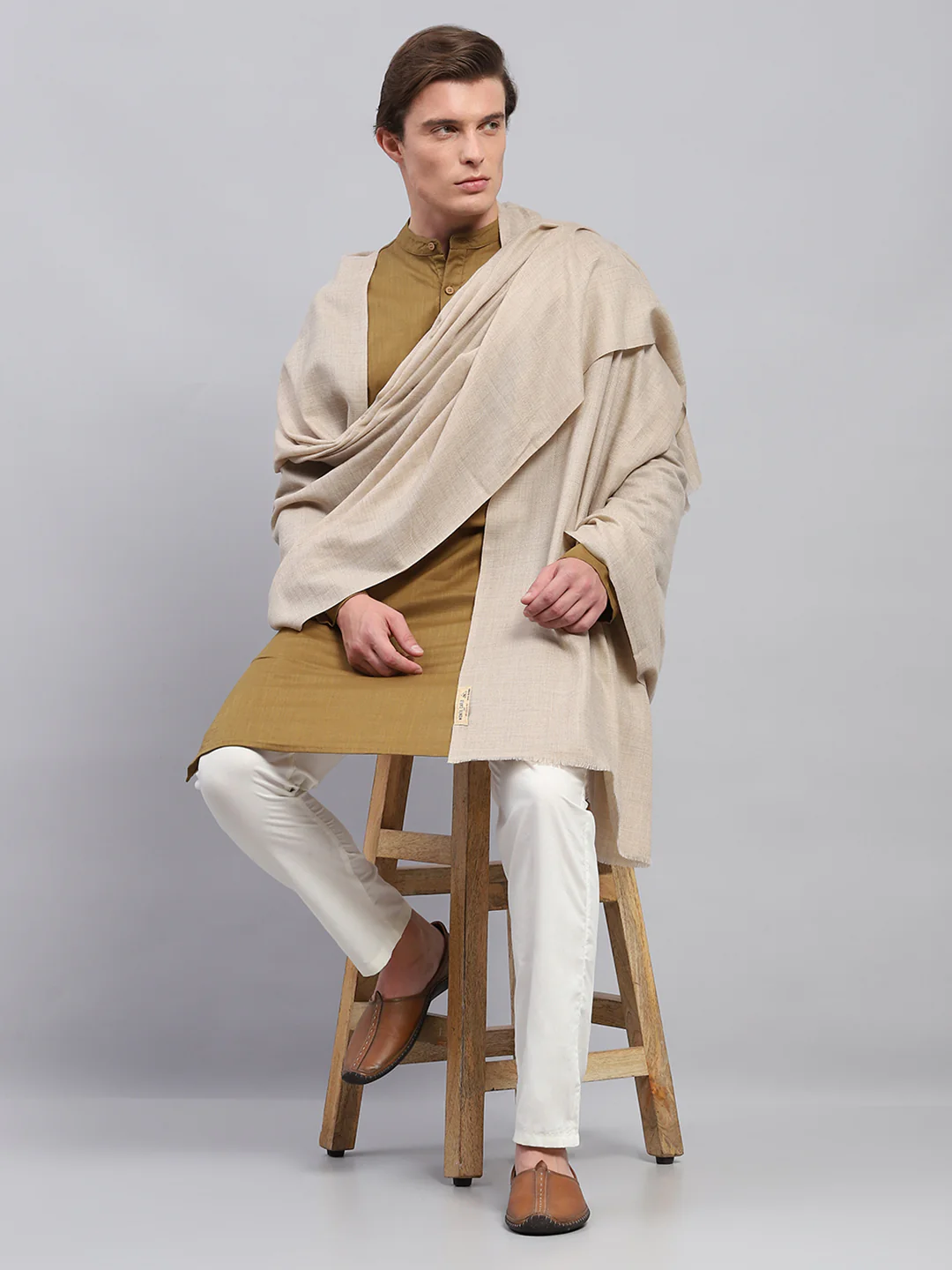 Men Beige Solid Lohi Shawl - Image 2