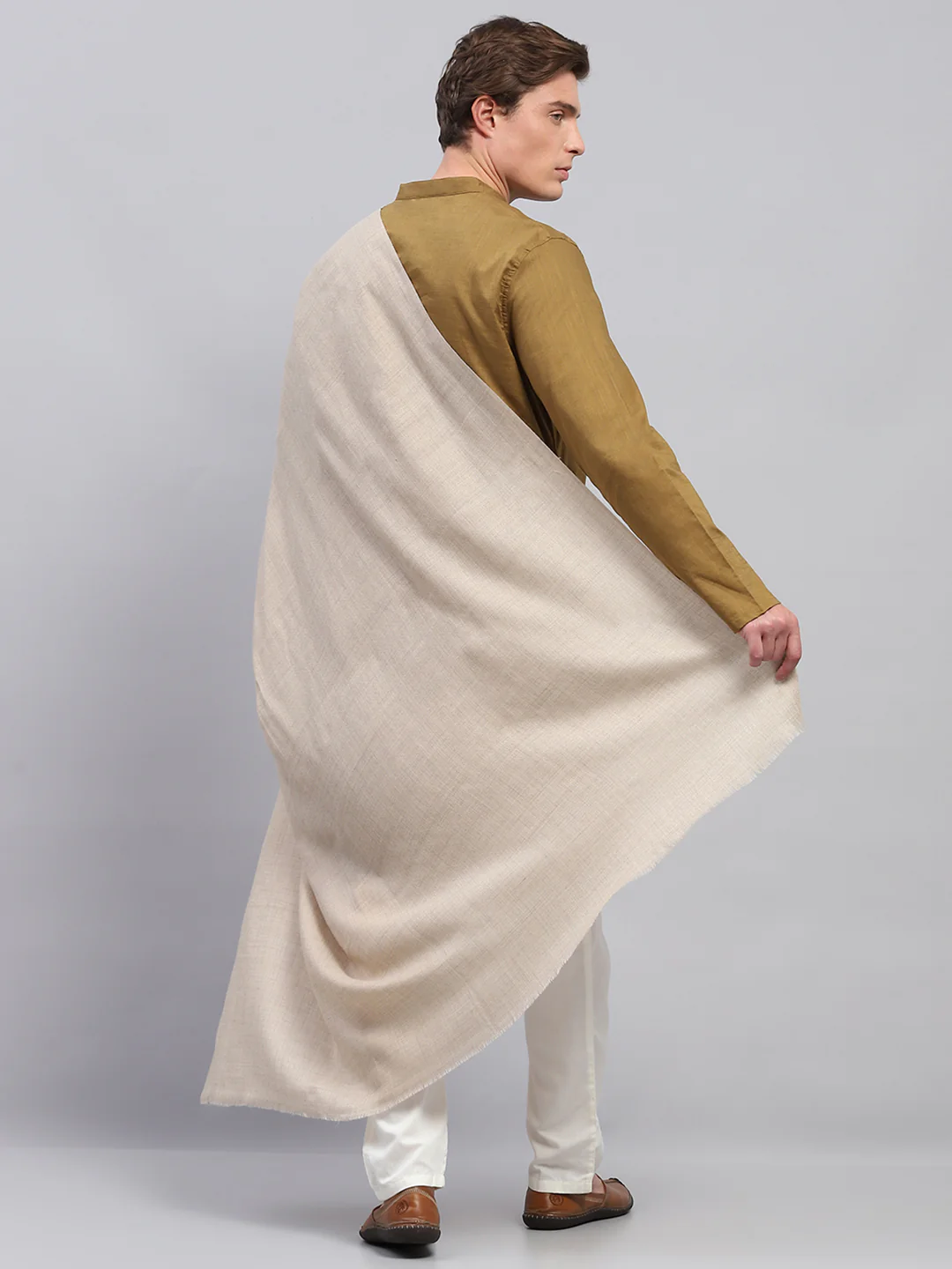 Men Beige Solid Lohi Shawl - Image 5