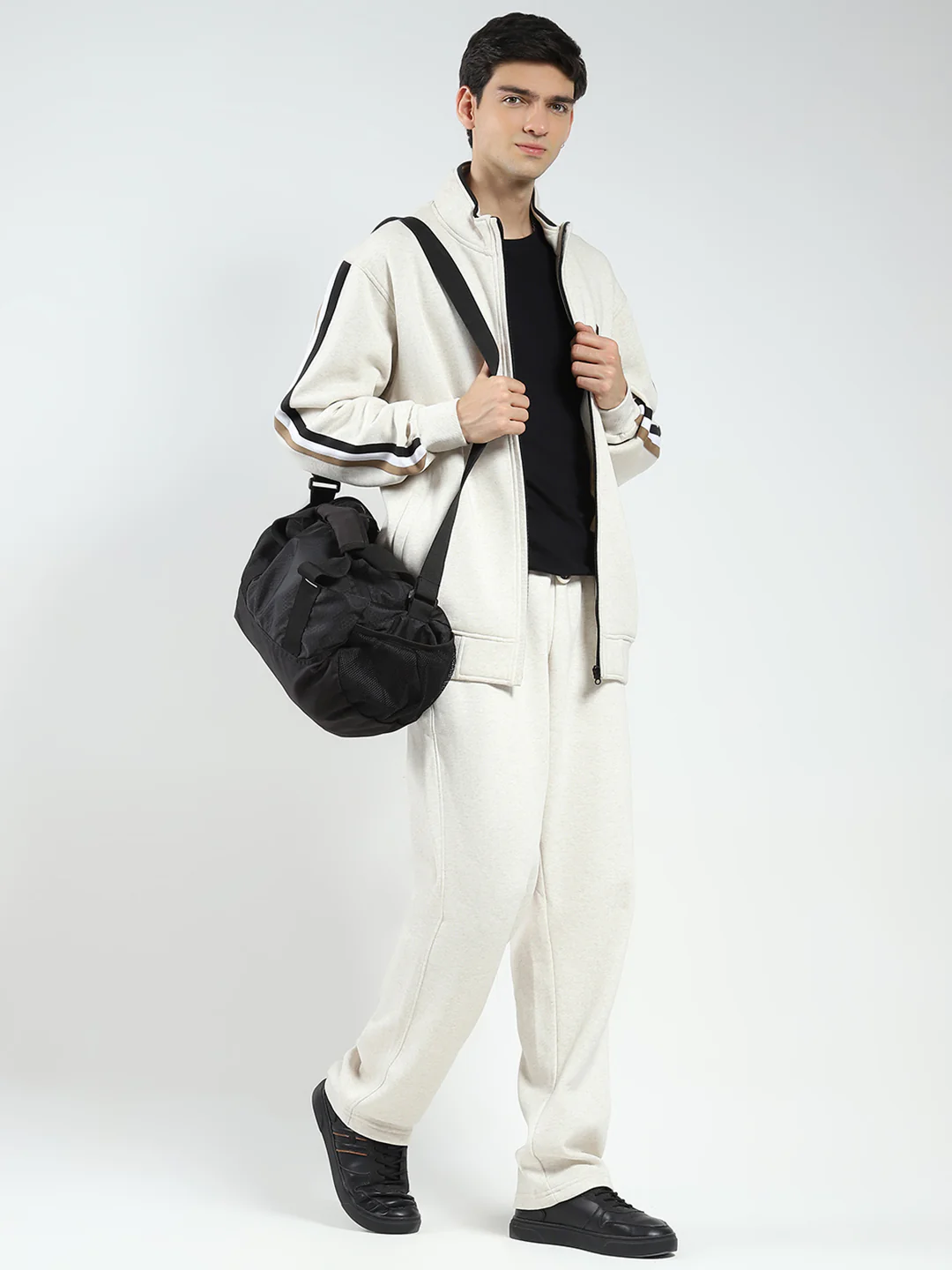 Men Beige Solid Mock Neck Full Sleeve Winter Tracksuit - Image 2