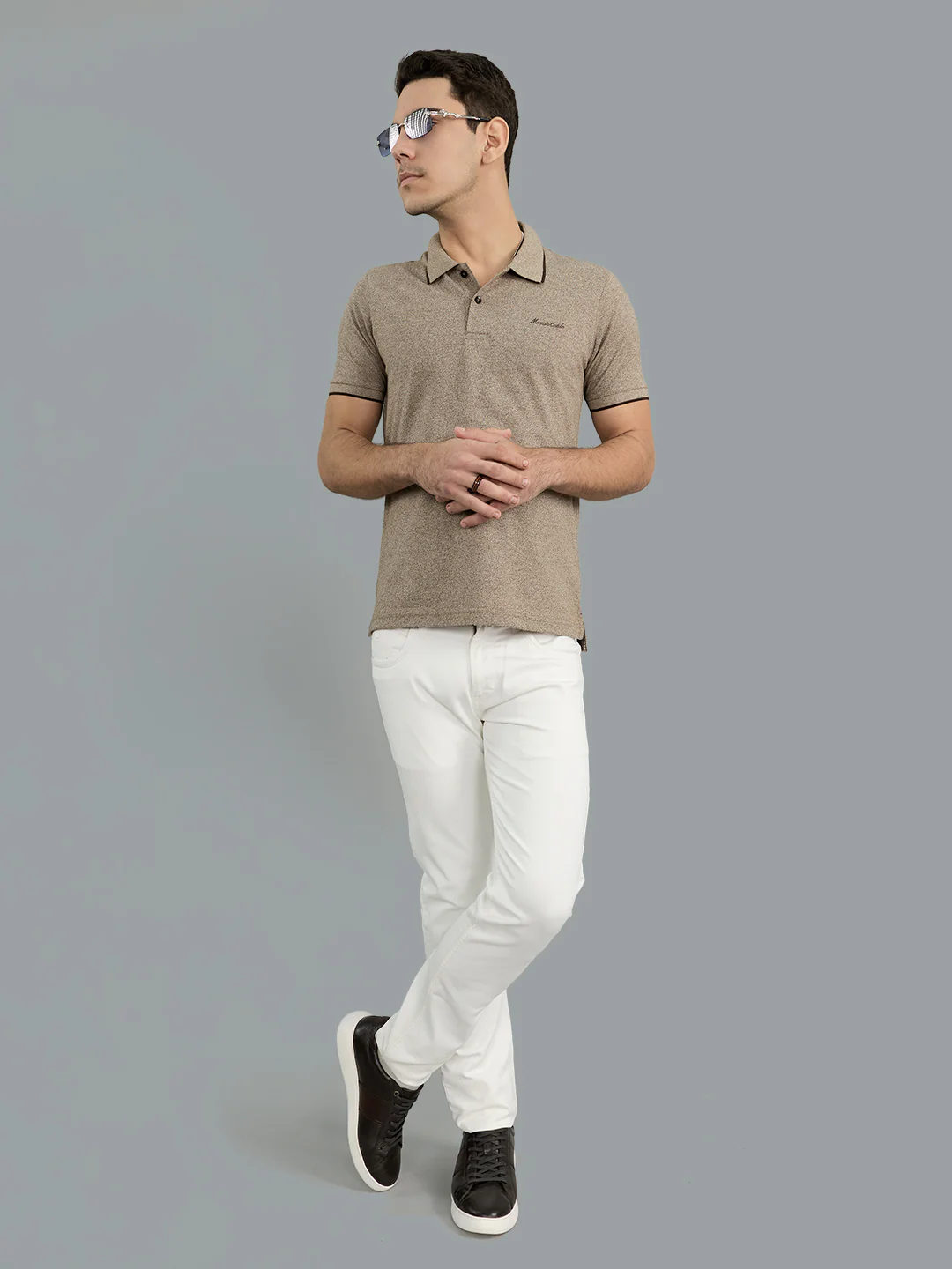 Men Beige Solid Polo Collar Half Sleeve T-Shirt - Image 6
